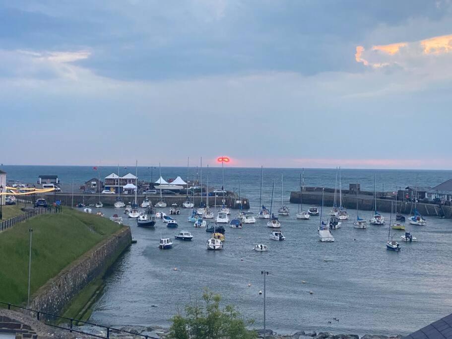 Aberaeron Island House - Panoramic Harbour Views Villa Екстериор снимка